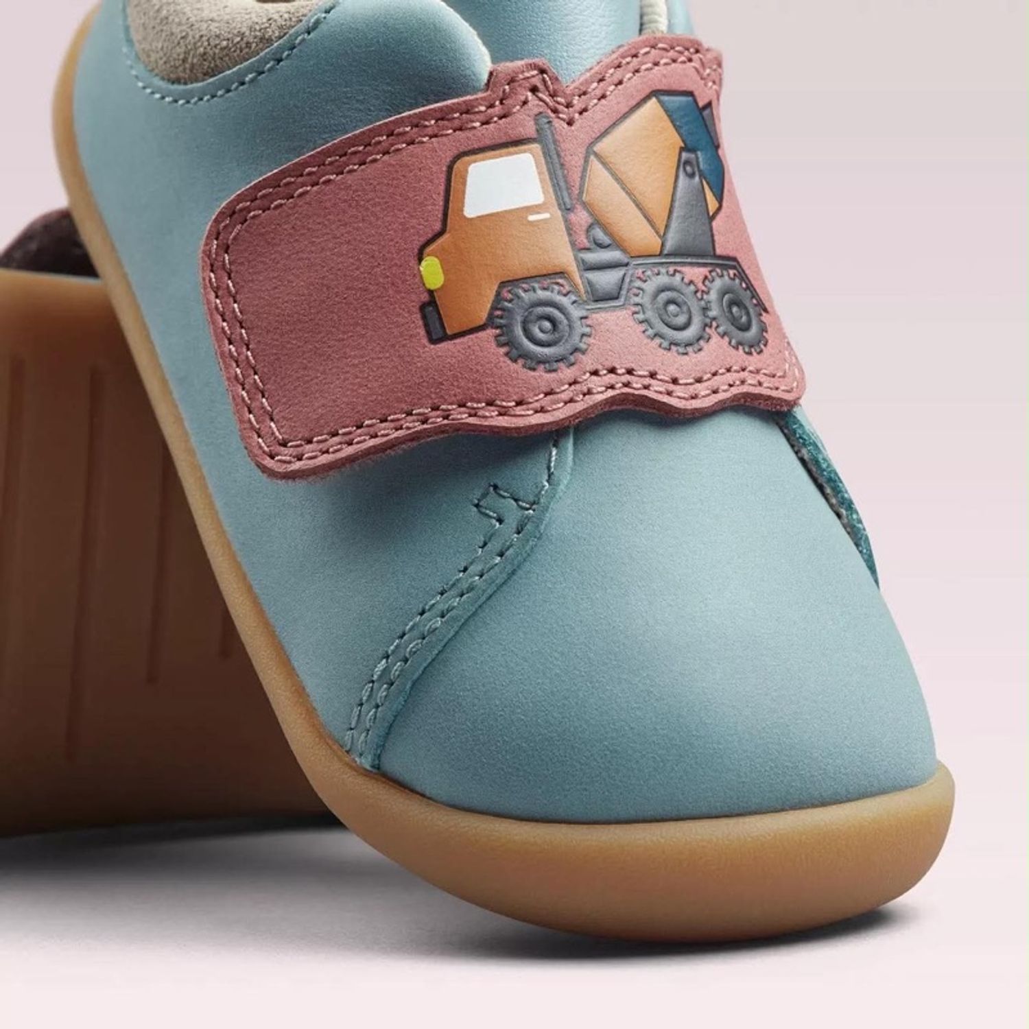 Clarks roamer