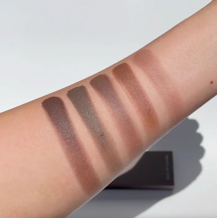 Pretty cool eyeshadow palette