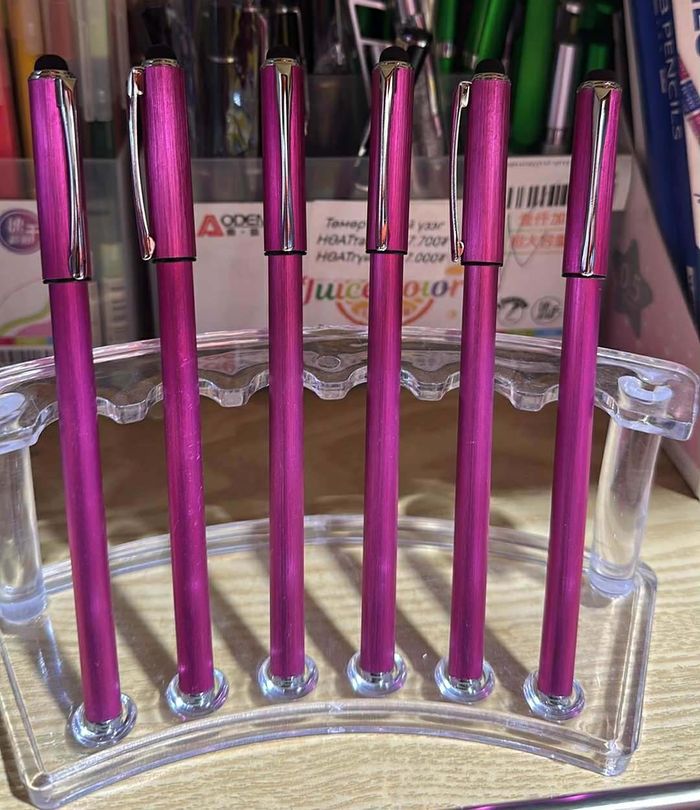 Дэлгэц мэдэрдэг ягаан бал 