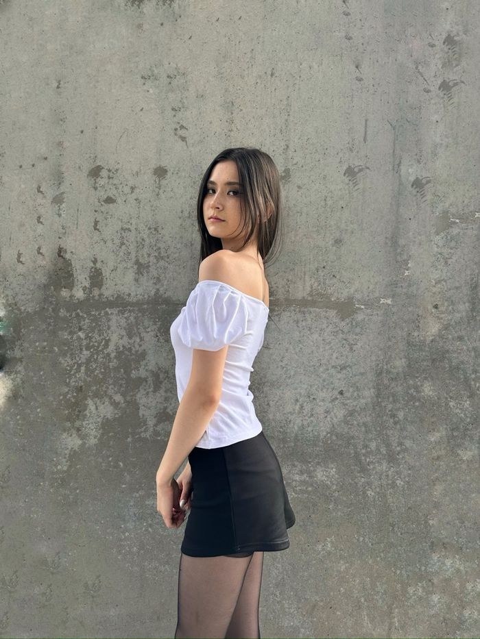 Off shoulder bow top