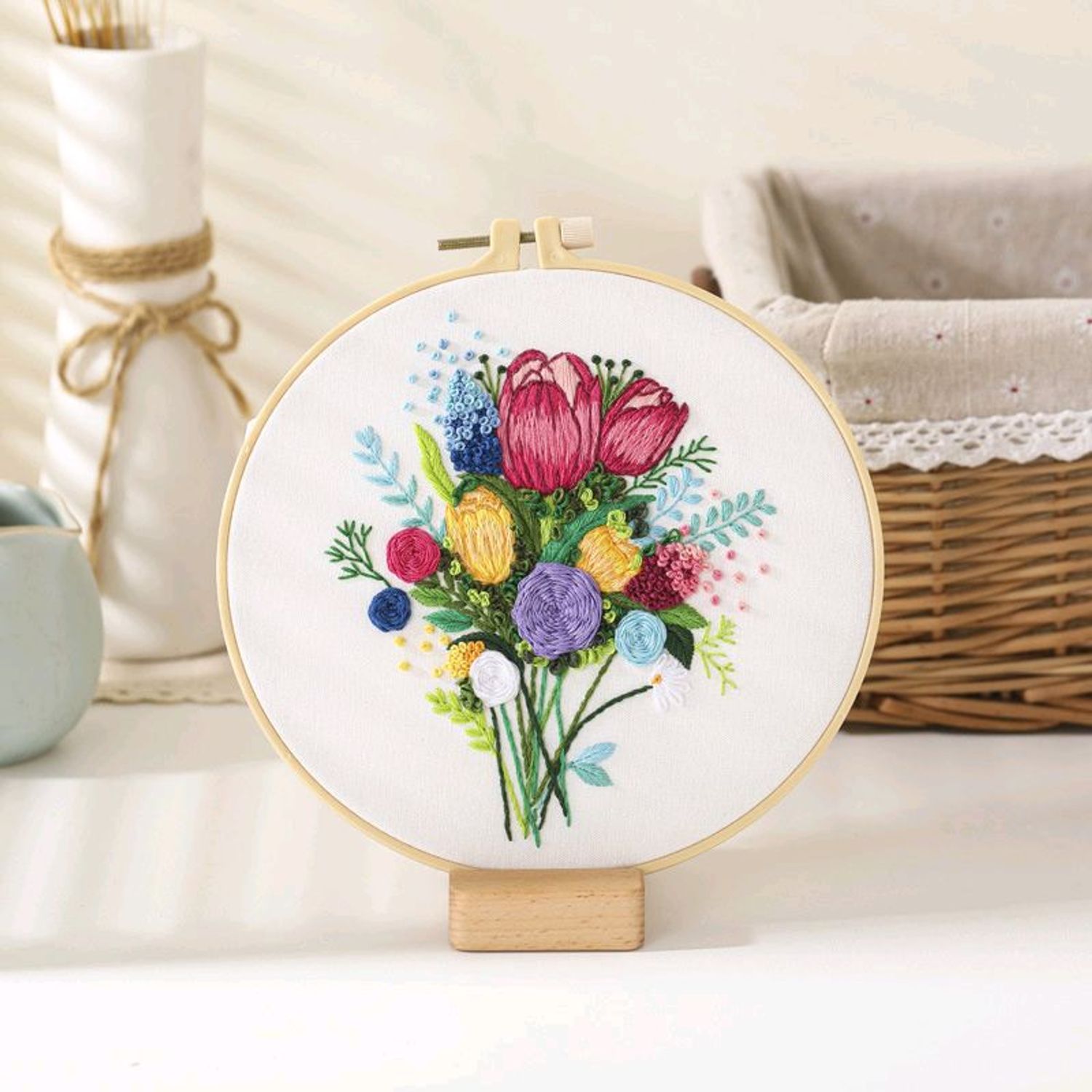 Цэцэг уран хатгамал бэлдэц 