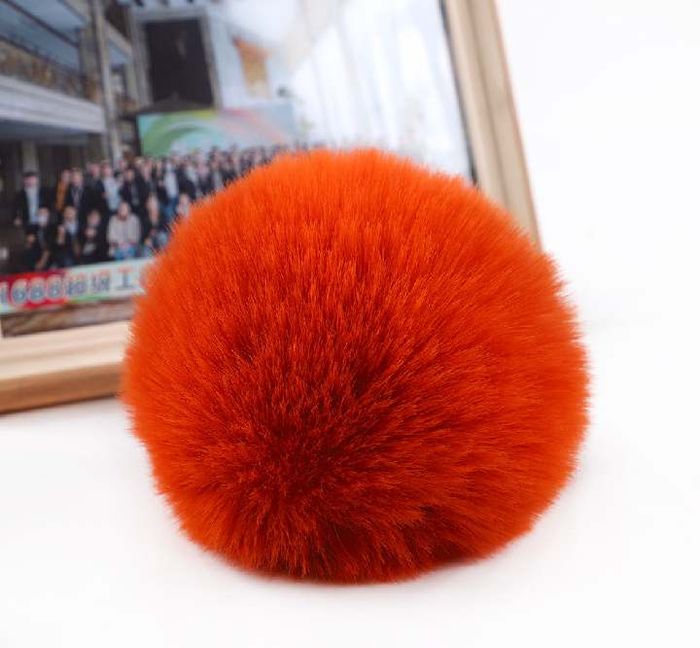 үсэн бөмбөг улбар шар