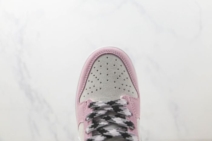 SB Dunk Low SE"Pink/Grey/Light Blue"