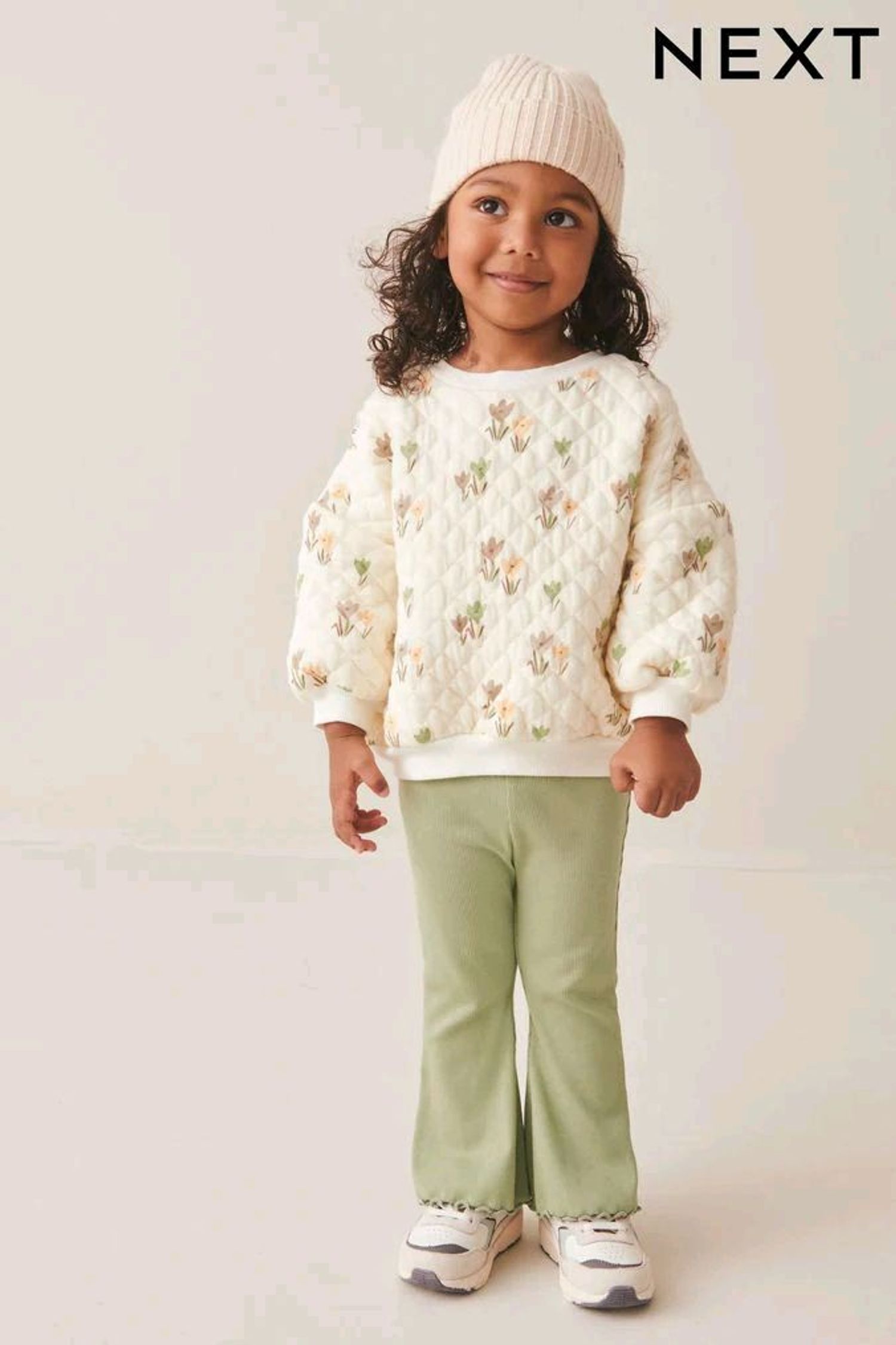 Next охидын хослол 