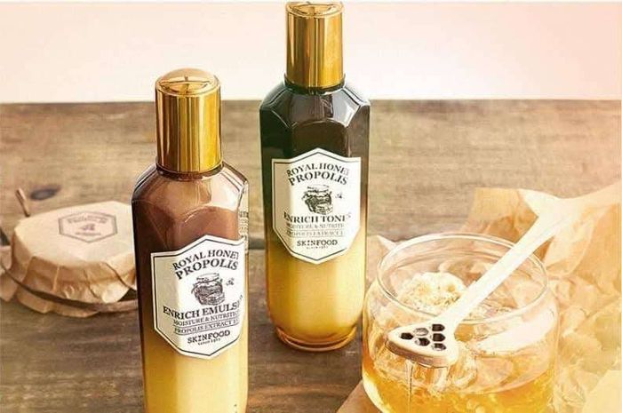 SKIN FOOD Royal honey propolis set