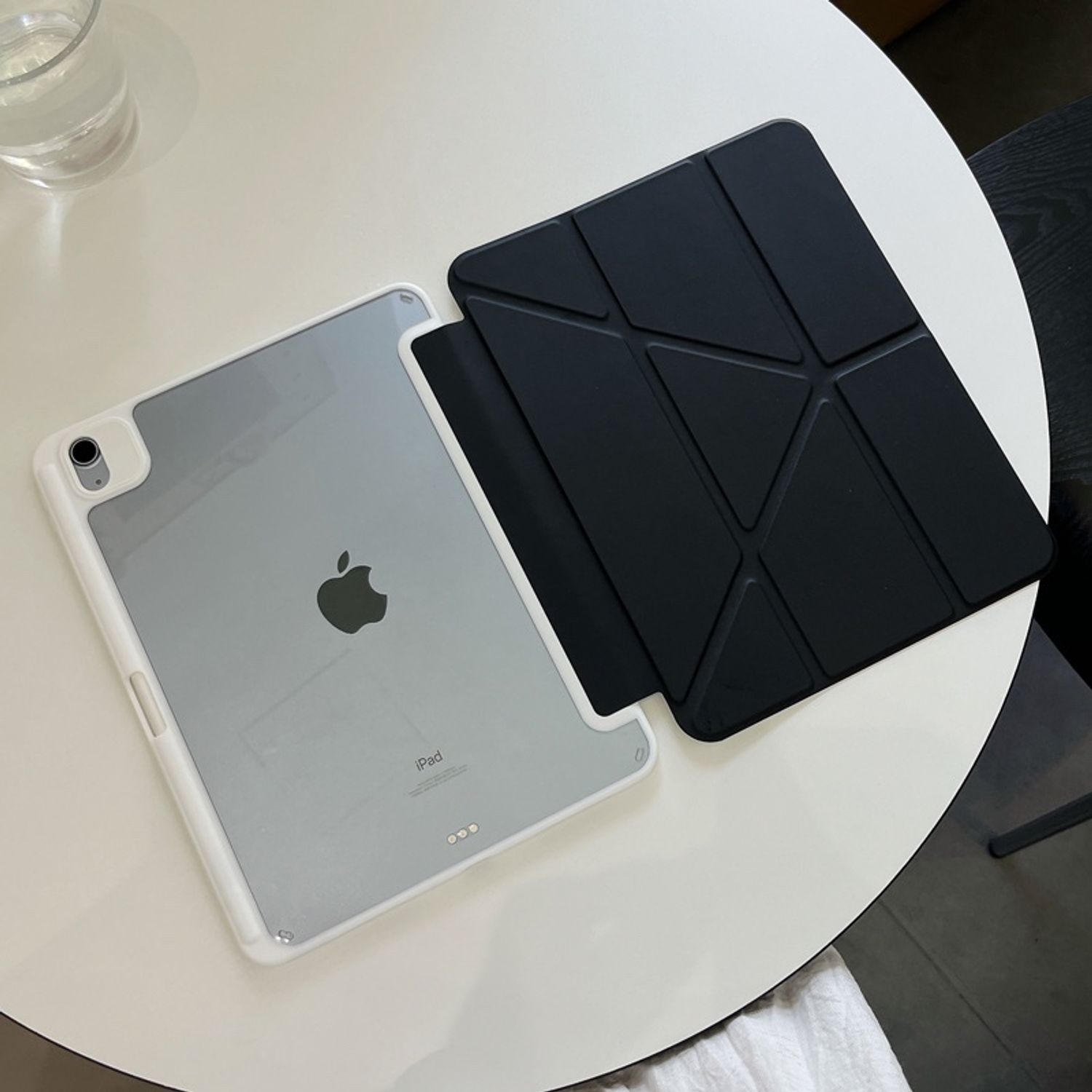 iPad case Classic III