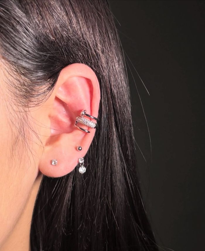 хавчдаг ээмэг