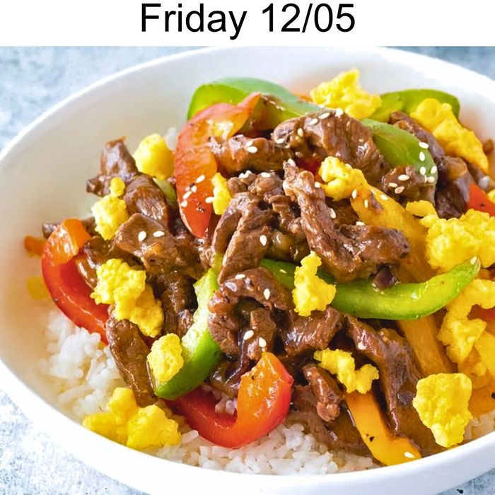 ӨНДӨГ ЧИНЖҮҮТЭЙ ХУУРГА / BEEF EGG PEPPER STIR-FRY