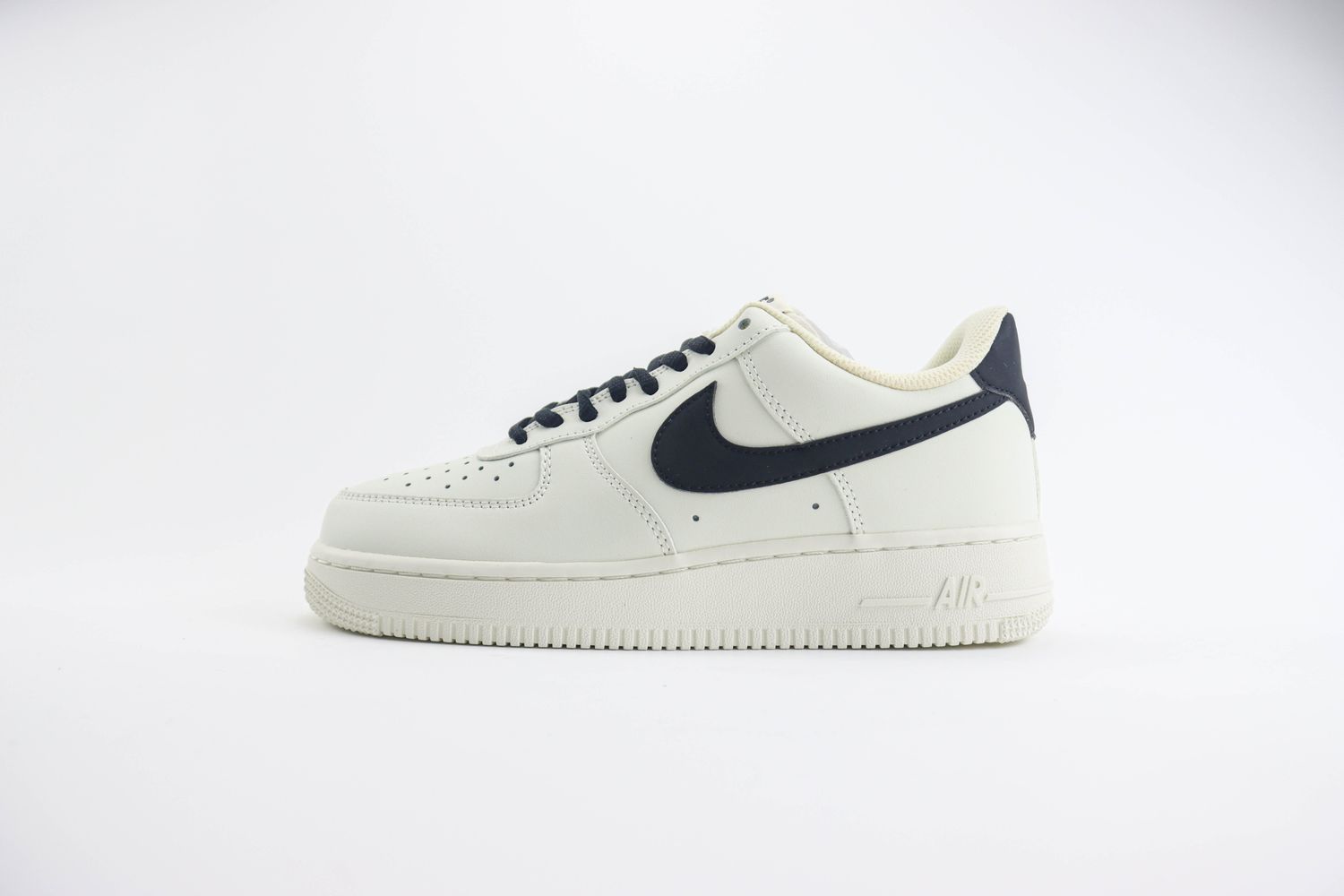  Nike Air Force 1 Low 344