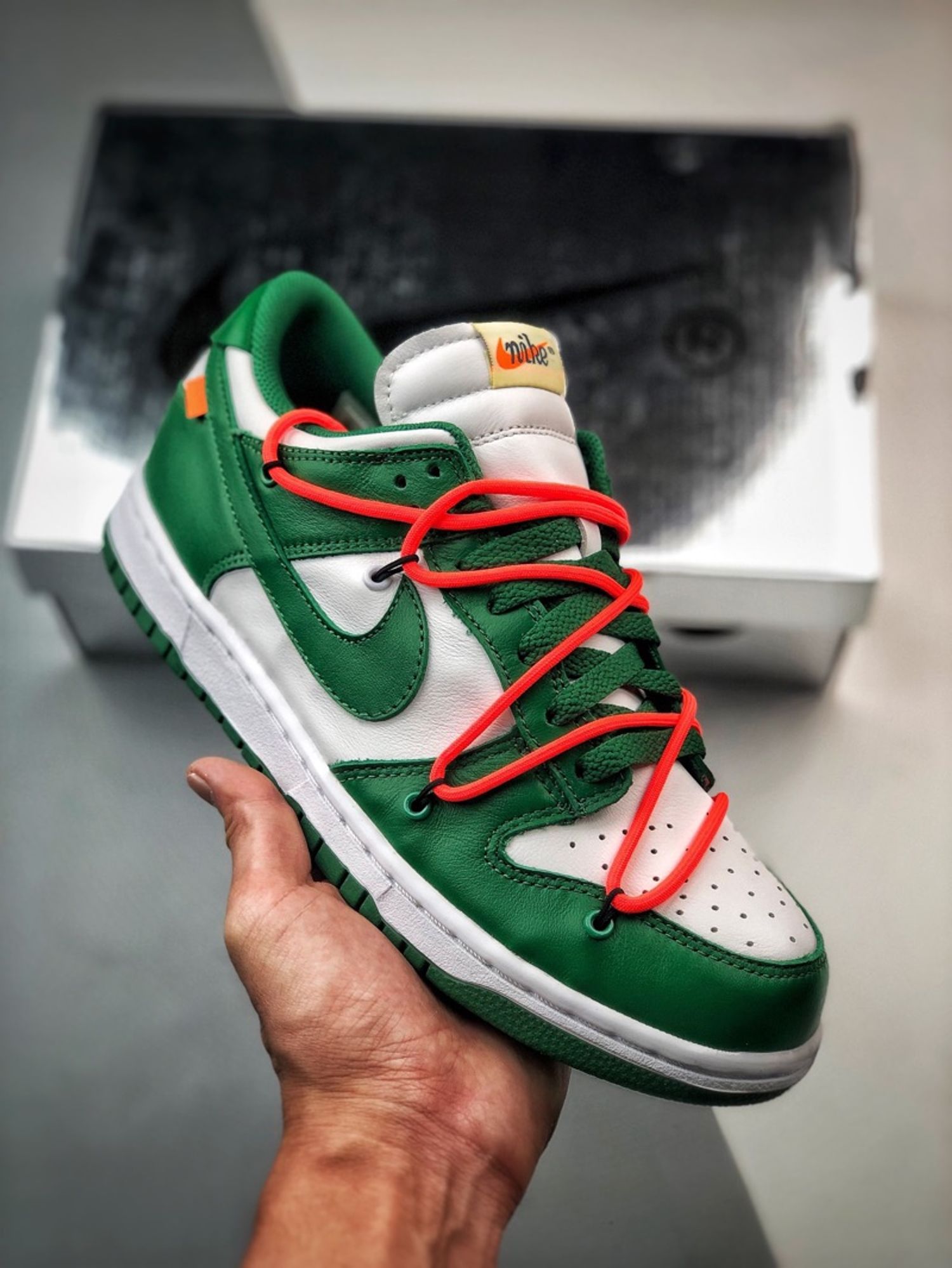 Off-White x Nike Dunk Low “Pine Green”