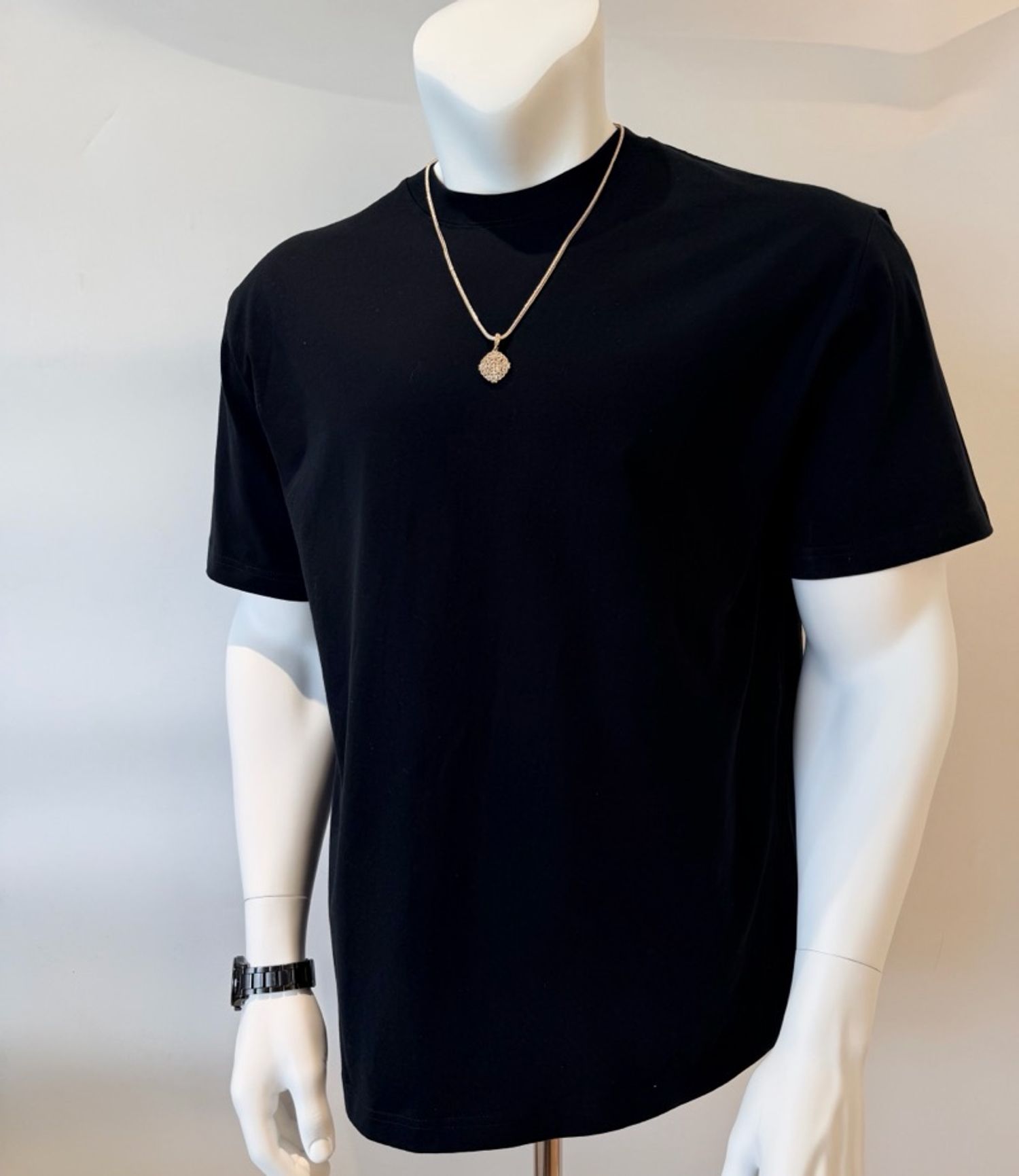 Хагас ханцуйтай цамц (Фудволка ) Хар өнгө