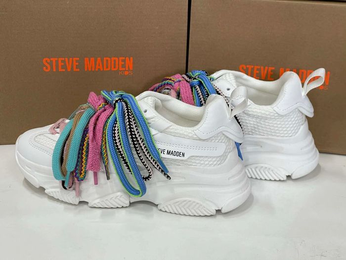 STEVE MADDEN JPRYCE WHITE