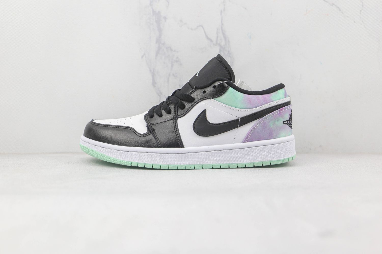 Jordan 1 Low Tie-Dye