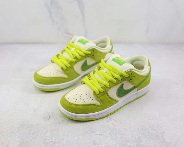 Nike SB Dunk Low Green Apple