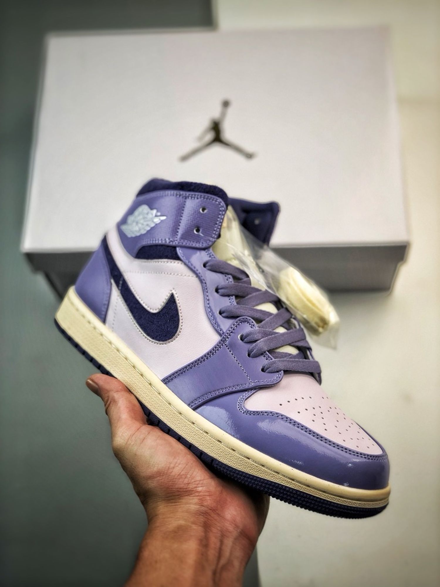 Air Jordan 1 Mid SE Sky J Purple