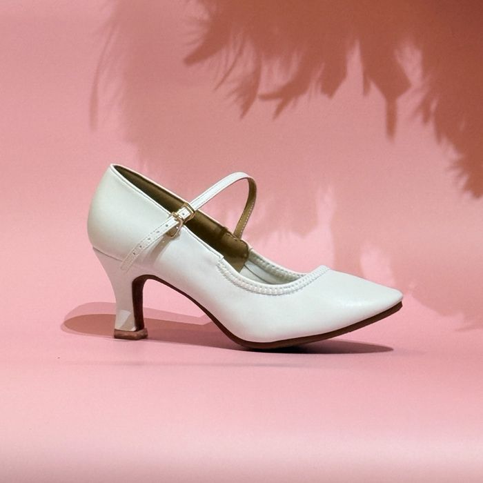 Бүжгийн гутал /дуураймал арьсан/