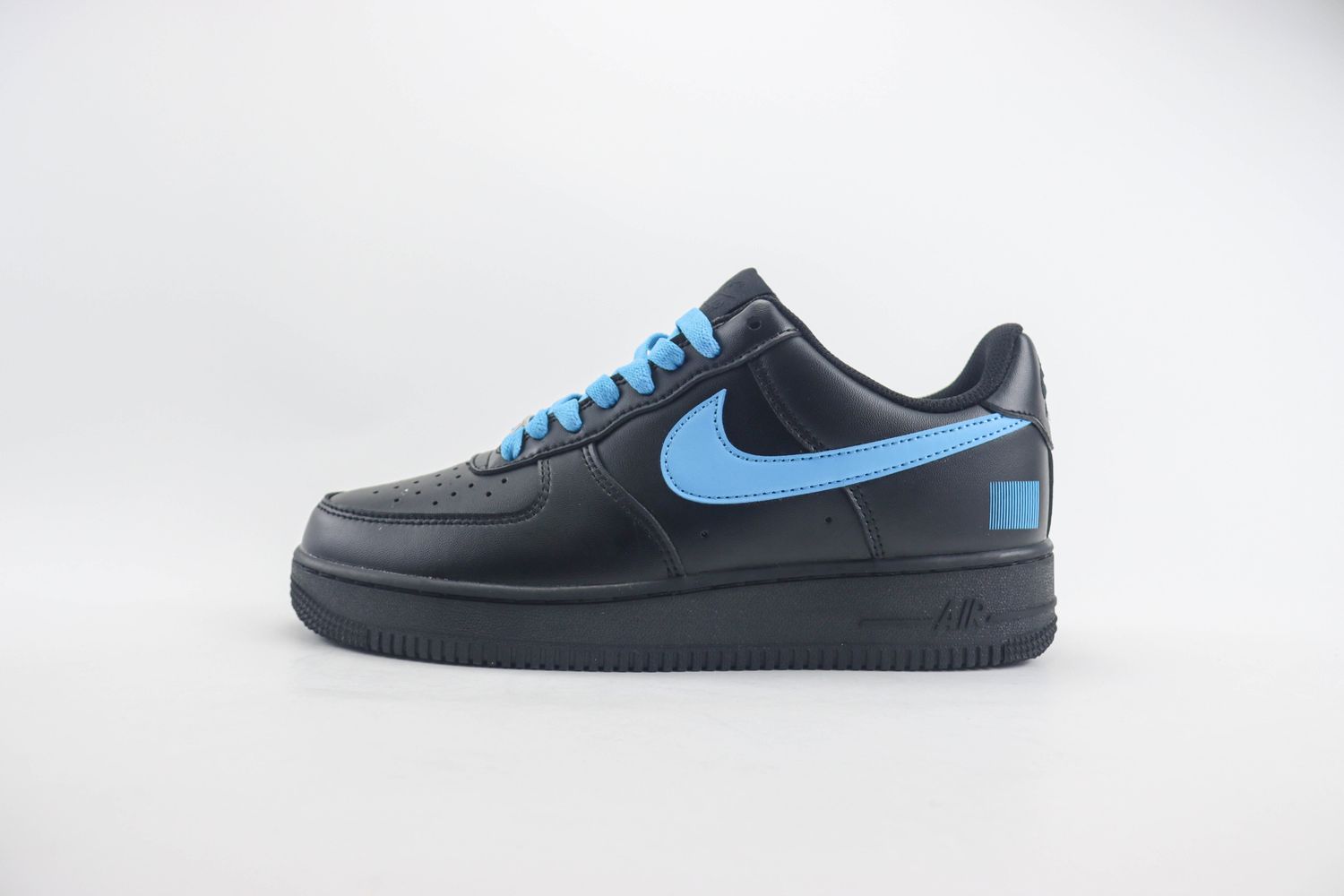Nike Air Force 1 Low 303