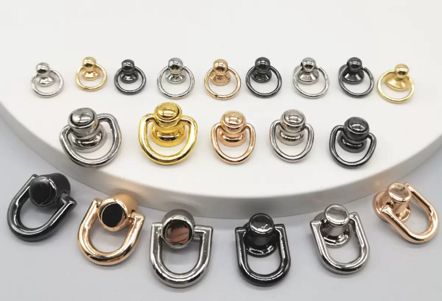 Цүнх болон тоглоомны эргэдэг гогцоо