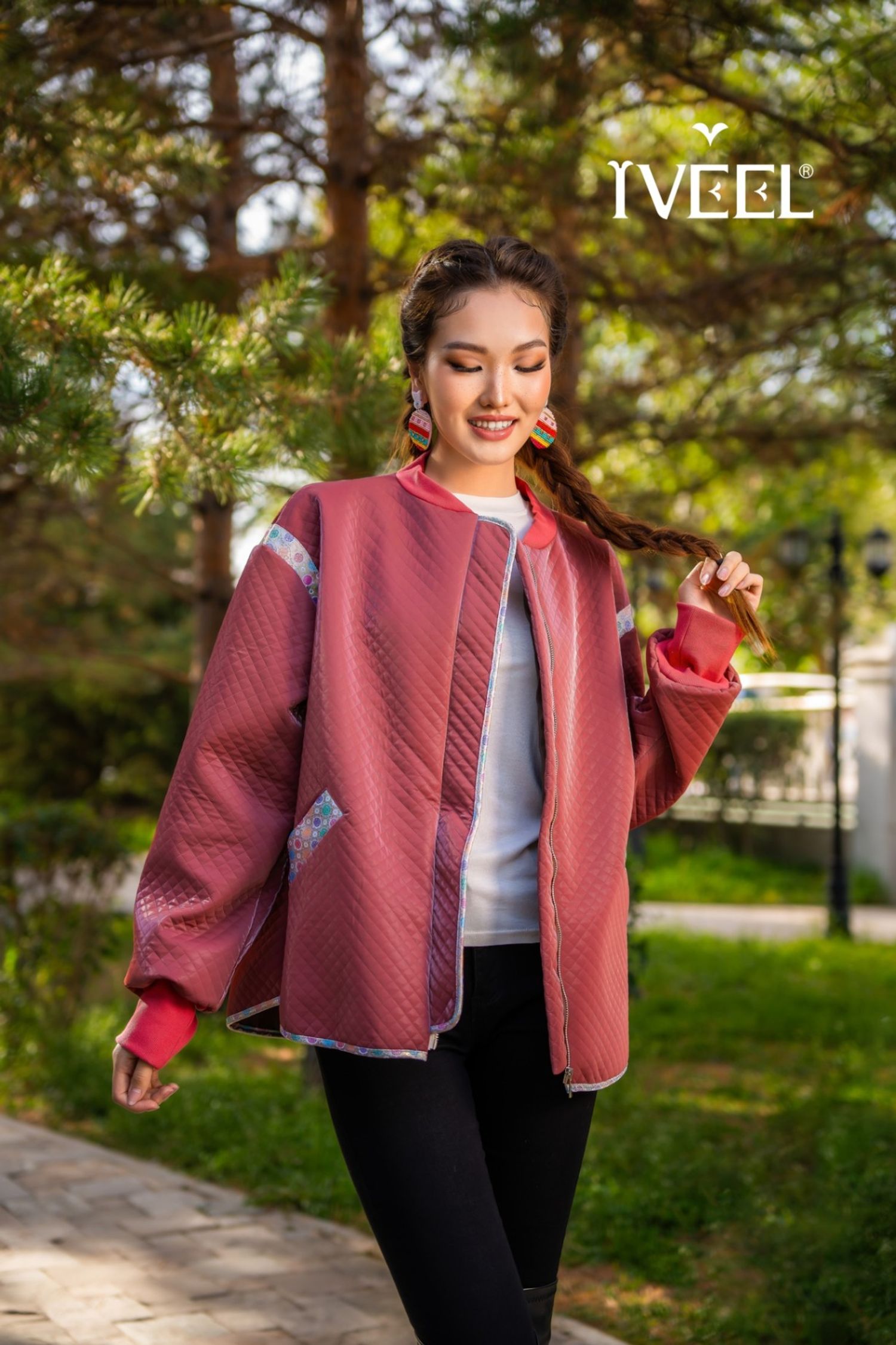 Хоргой оруулгатай куртик