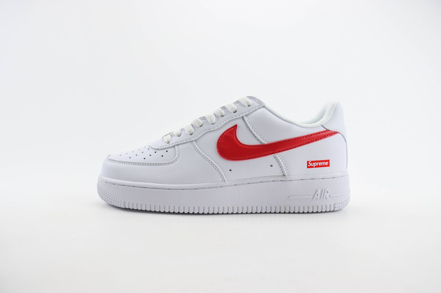 Nike Air Force 1 Low x supreme 