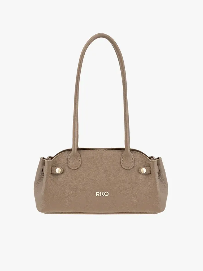 Beige leather baguette bag
