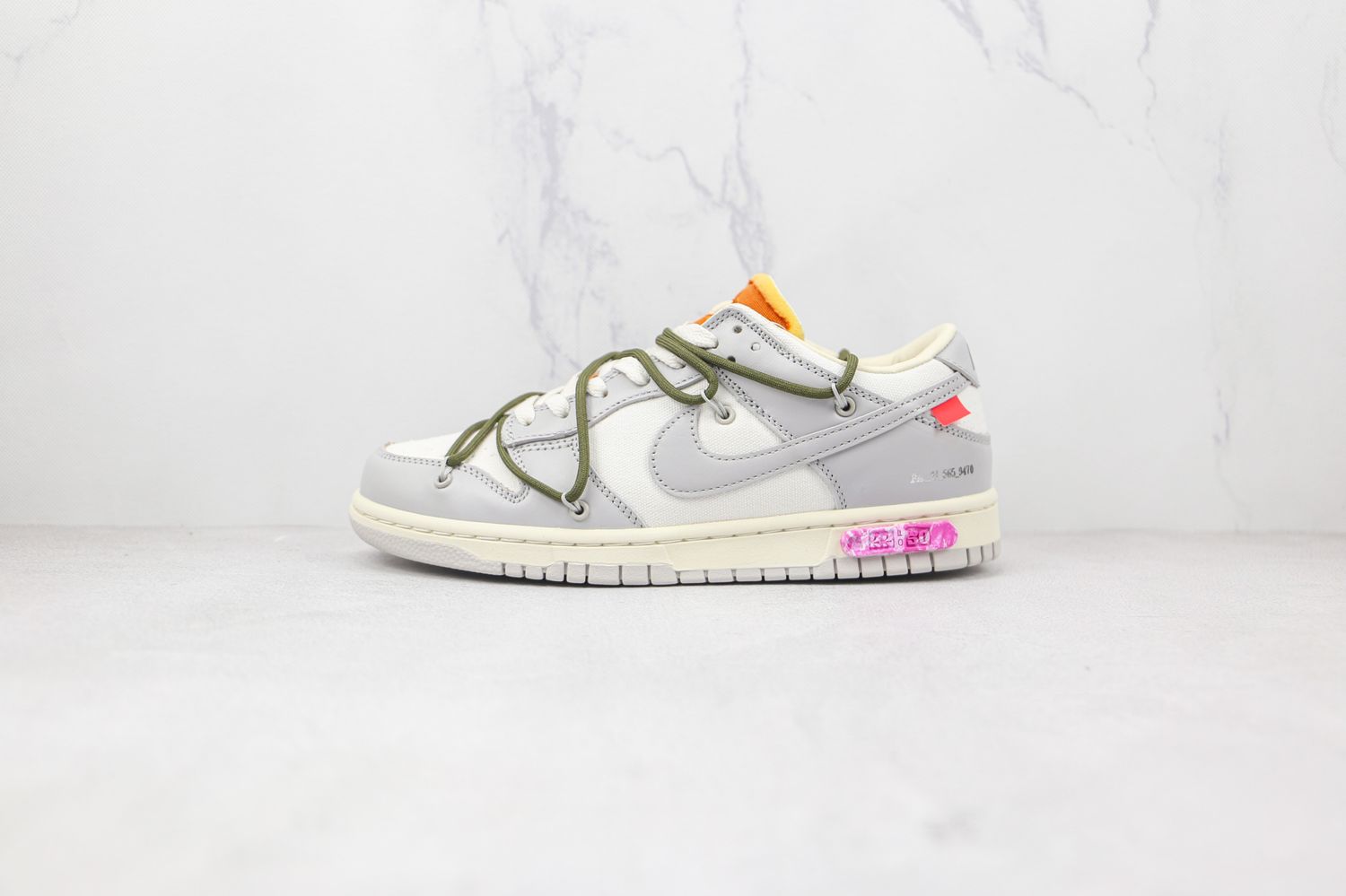 Off-White x Dunk Low 'Lot 22 