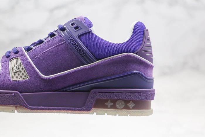 Louis Vuitton Trainer Metallic Purple