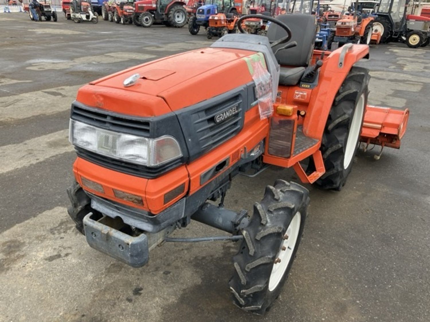 Kubota tractor 26 морь
