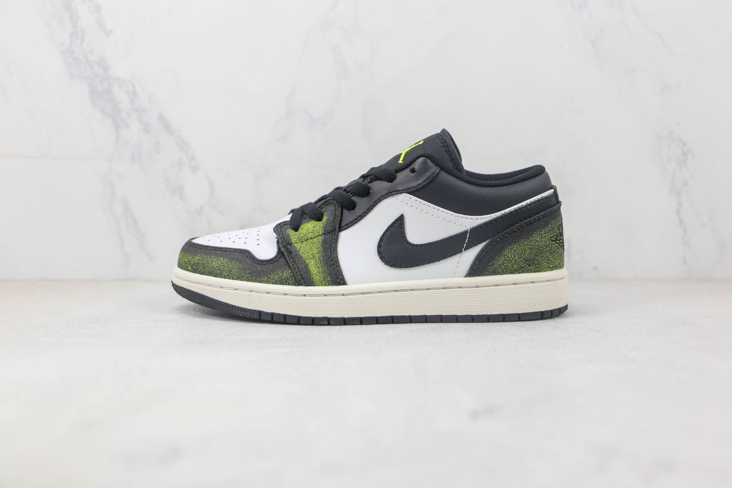 Jordan 1 Low Wear Away Electric Green