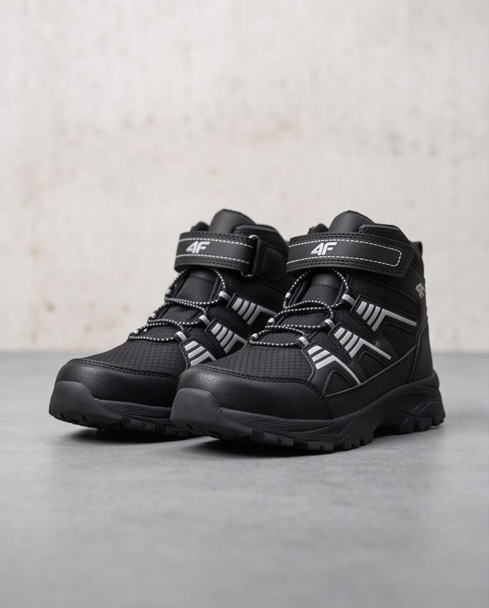 4F Black