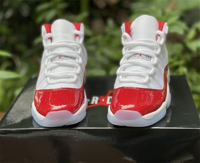 Air Jordan 11 “Cherry”GS