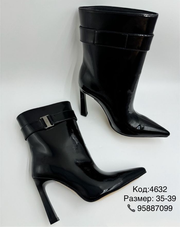 шууд углаж өмсөх өсгийт 