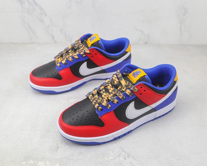 DUNK LOW TIGERS WHITE/PURPLE COMET/TEAM SCARLET 