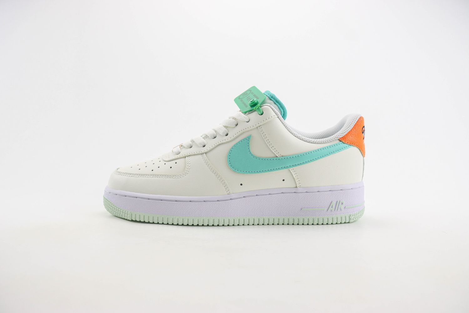 Nike Air Force 1 Low 240