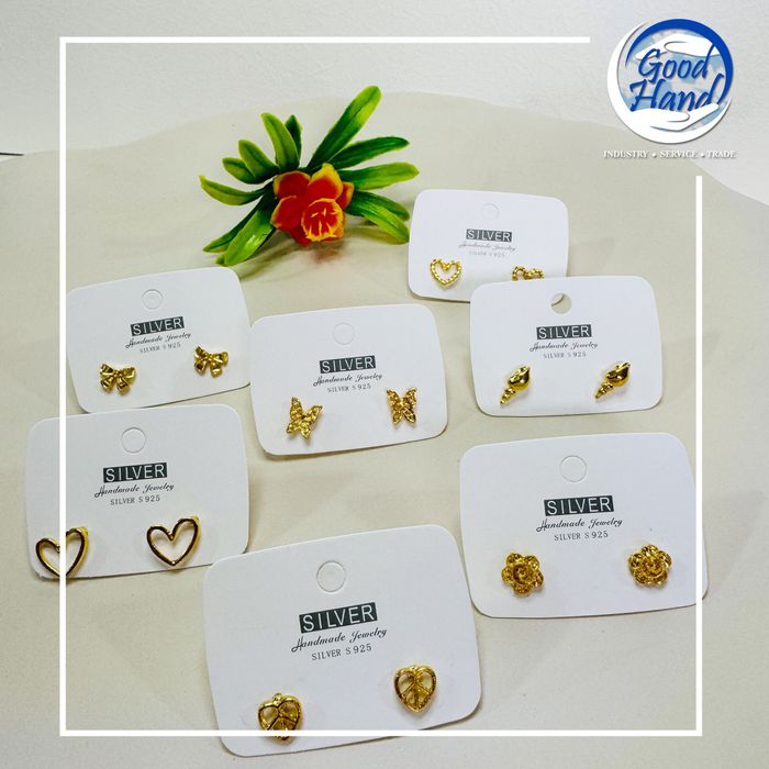 Ээмэг- Мөнгөн артай алтлаг  