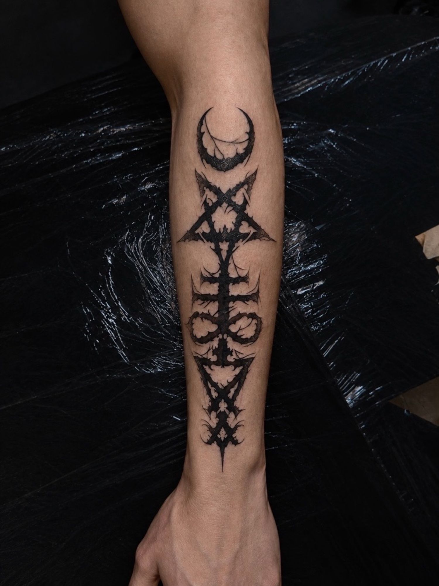 Satanic Symbol Усан шивээс