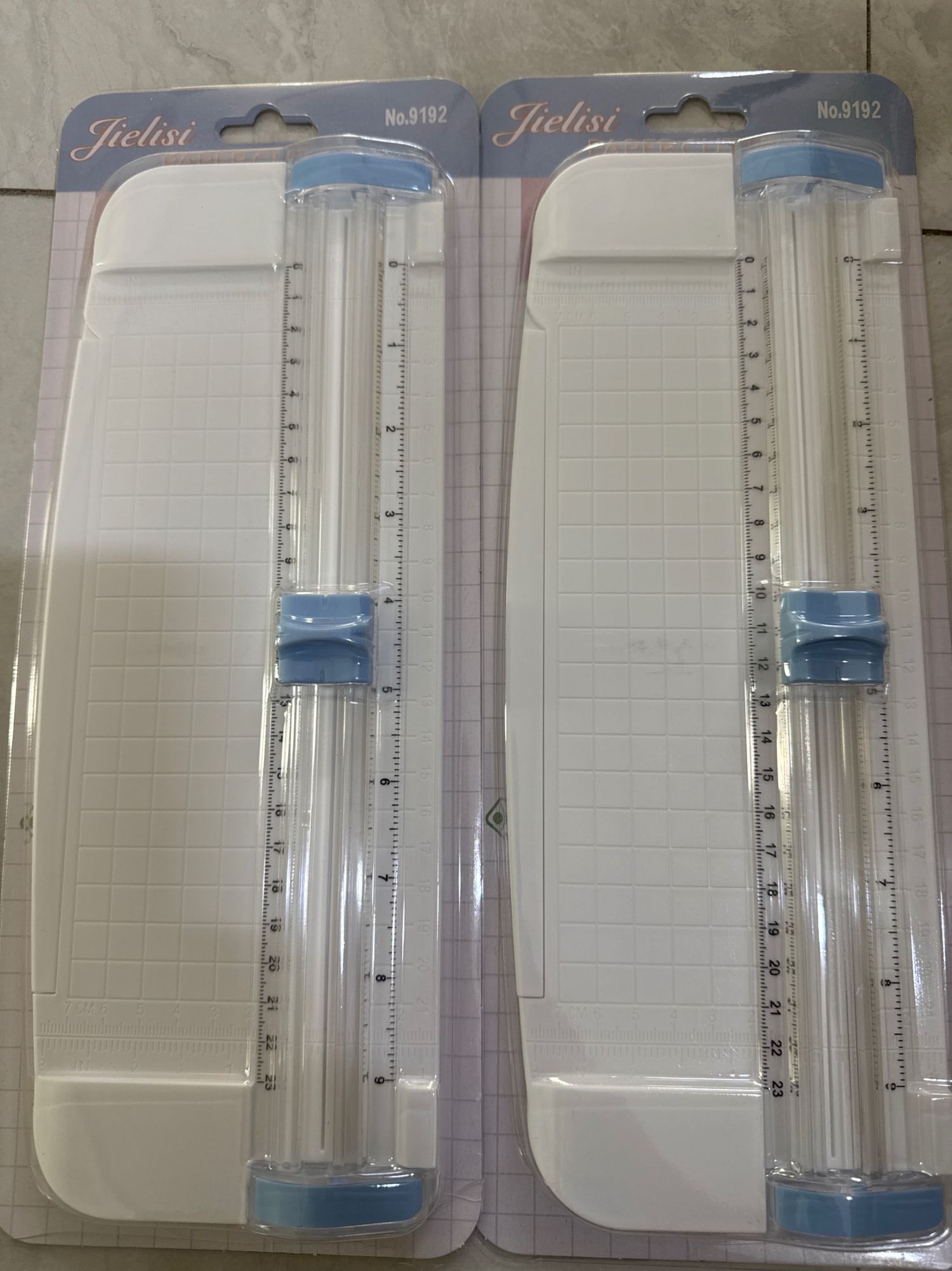 2782 - Paper cuter цаас зүсэгч 