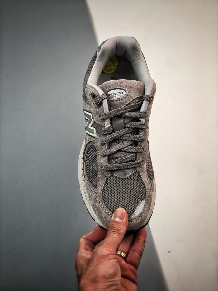 New Balance 2002R “Grey”