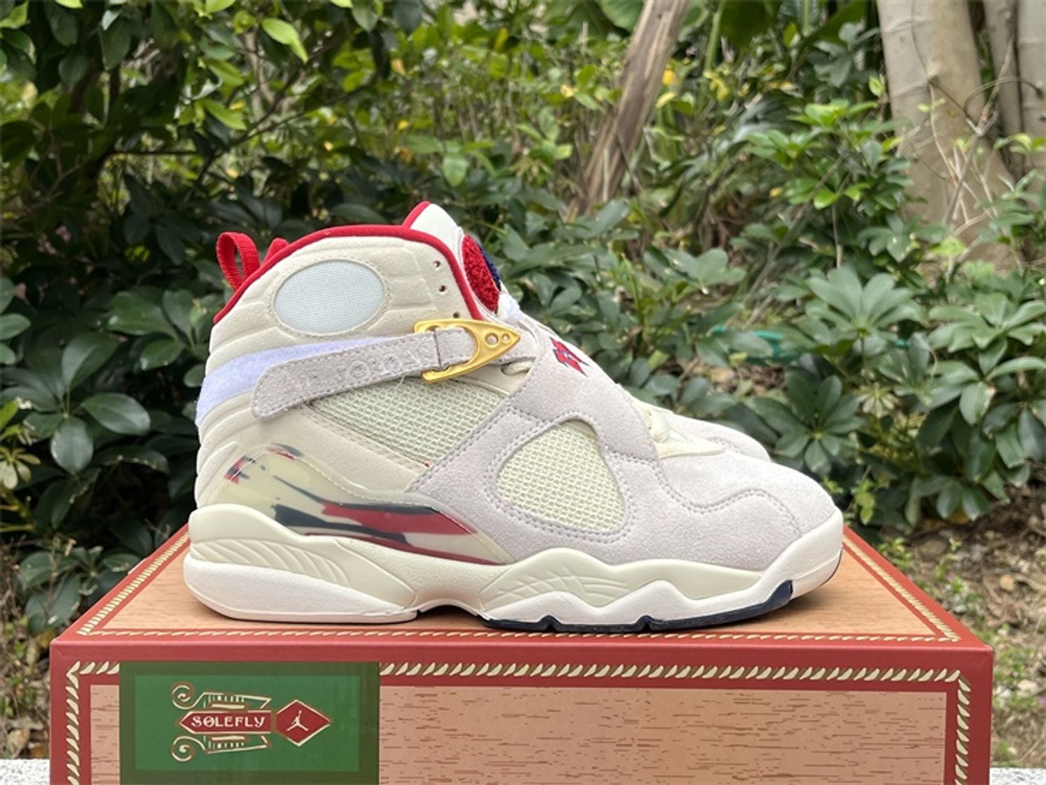 SoleFly x Air Jordan 8 “Mi Casa Es Su Casa” 