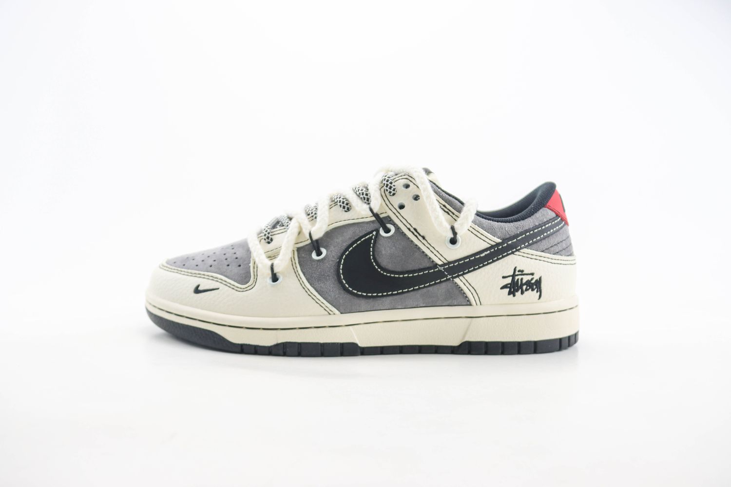 Nike SB Dunk Low Stussy 08