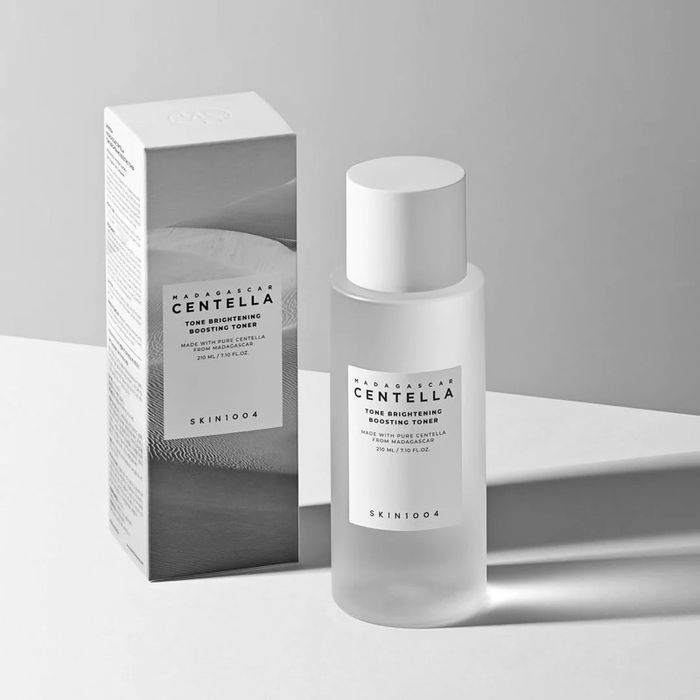 CENTELLA цайруулах тонер