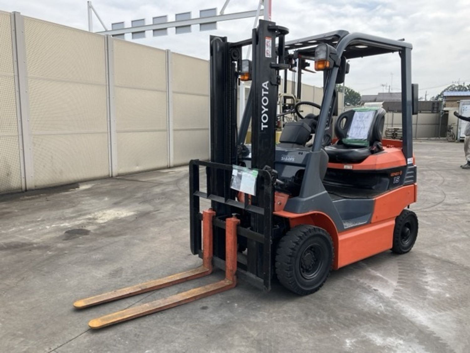 Toyota цахилгаан сэрээт өргөгч