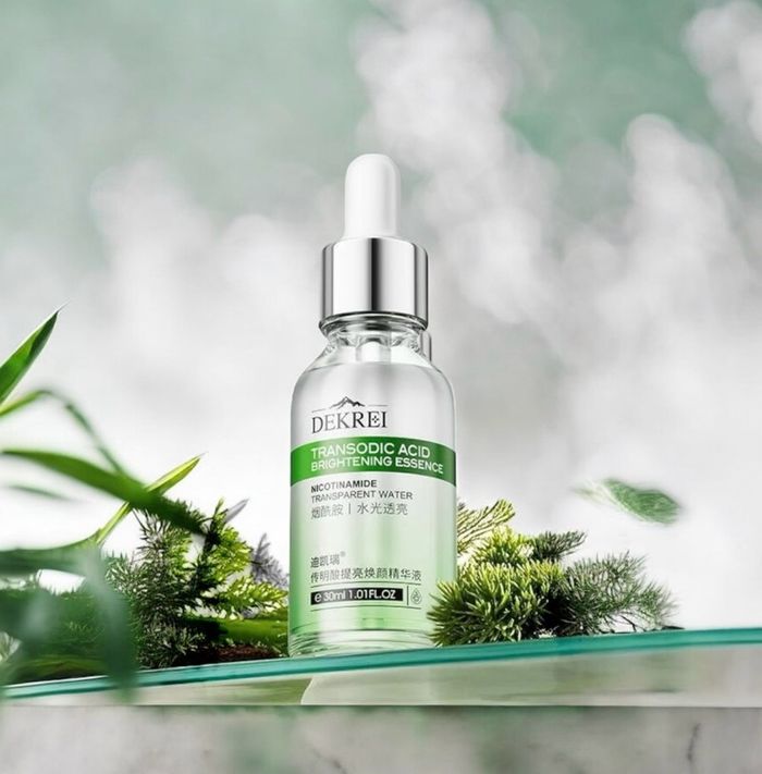 DEKREI Tranexamic Acid Brighteni