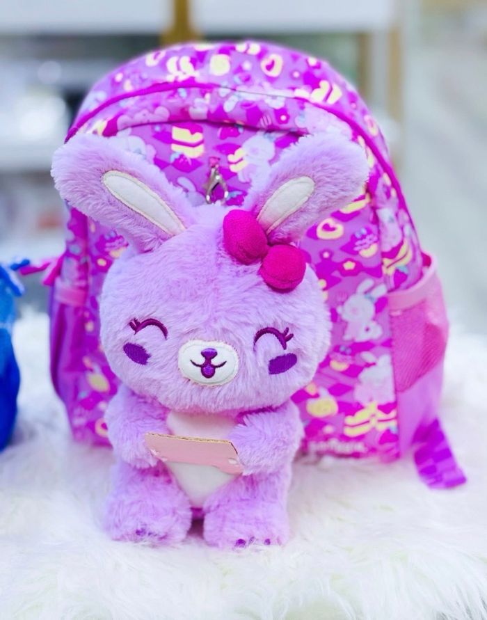 Authentic Smiggle brand 