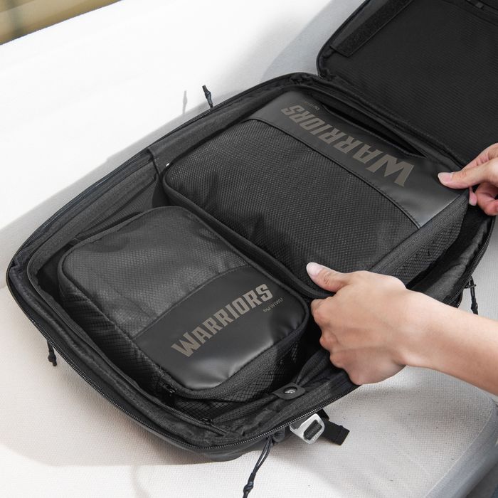 Warriors Travel pouch set