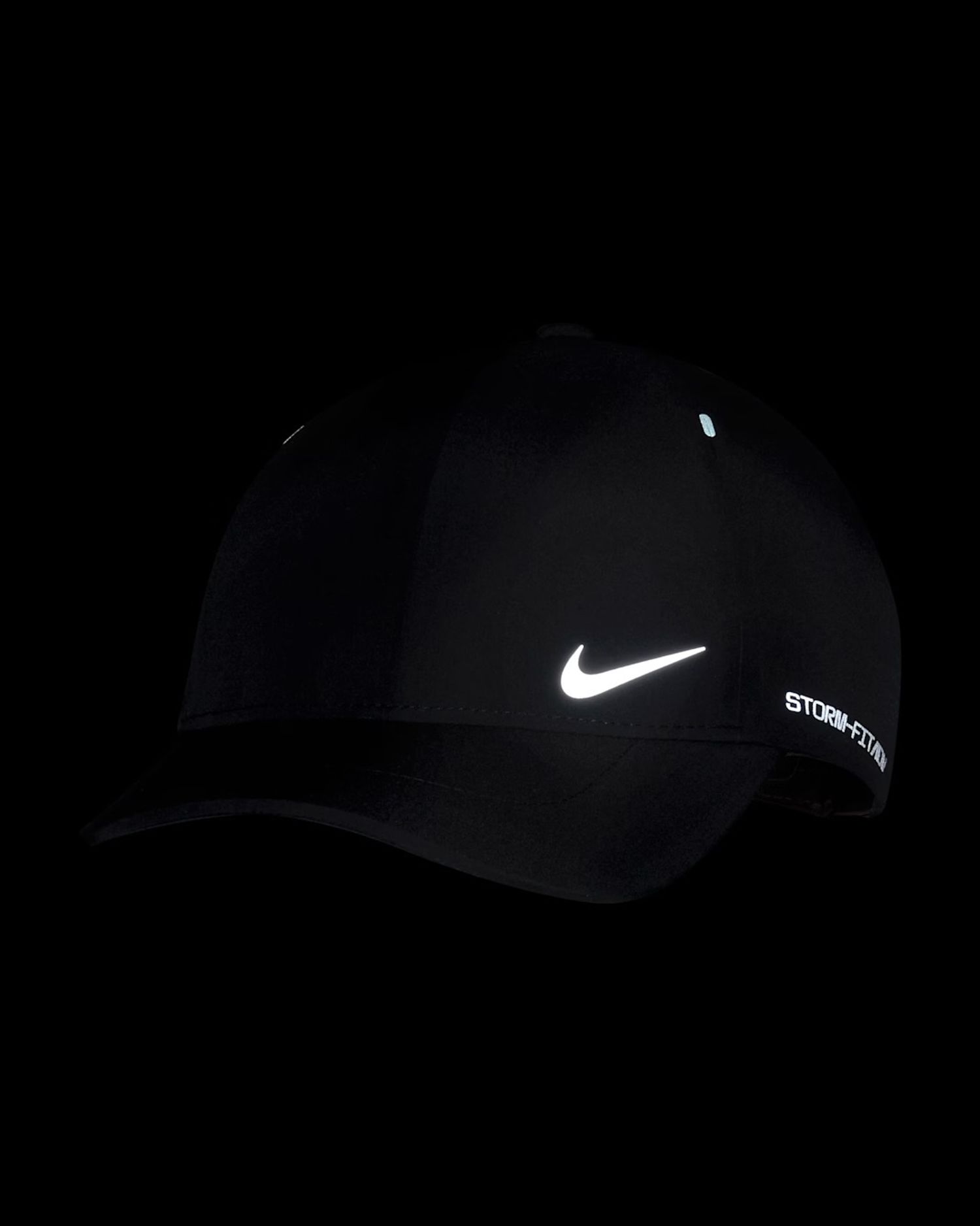 Nike Storm-FIT ADV Club
