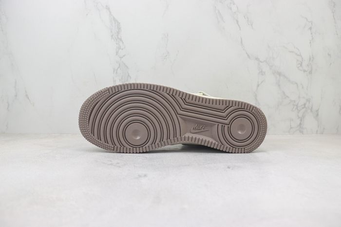 Nike Air Force 1 Mid x LV 53