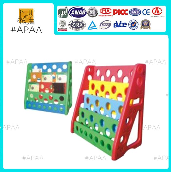 Номын хуванцар тавиур