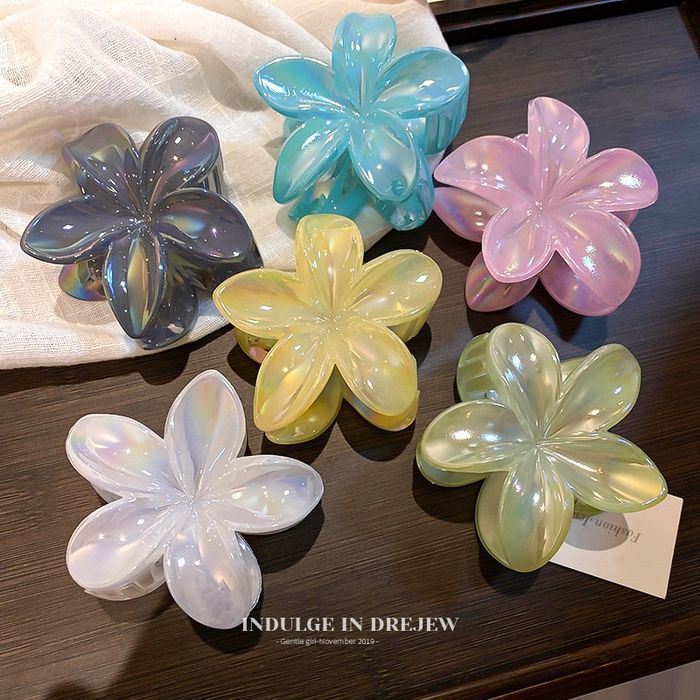 Цэцгэн хавчаар