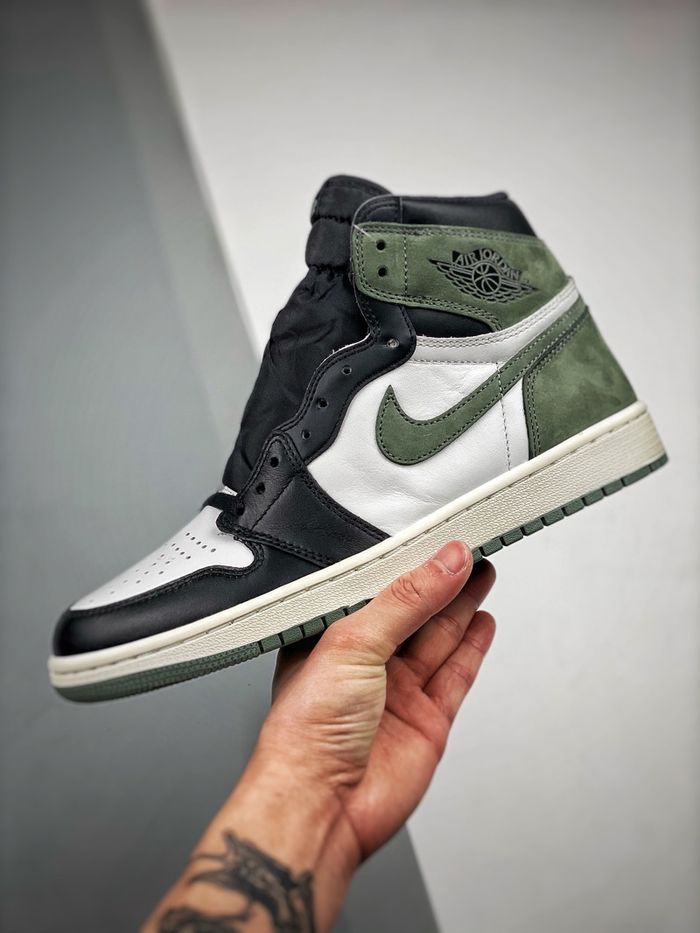 Air Jordan 1 High Retro “Clay Green”